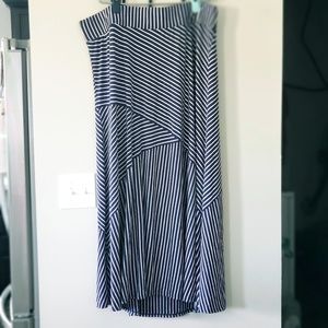 Torrid Maxi Skirt size 3